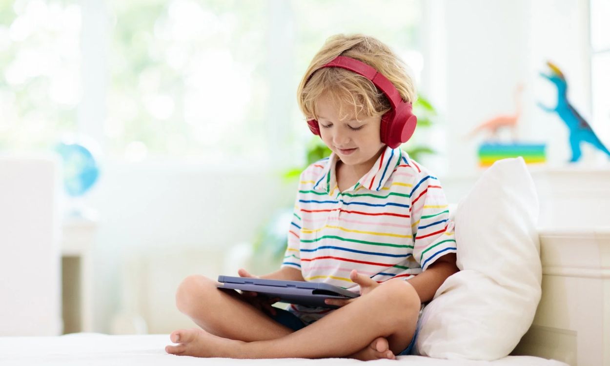 Screen Time and Preschoolers: Finding the Right Balance for Parents